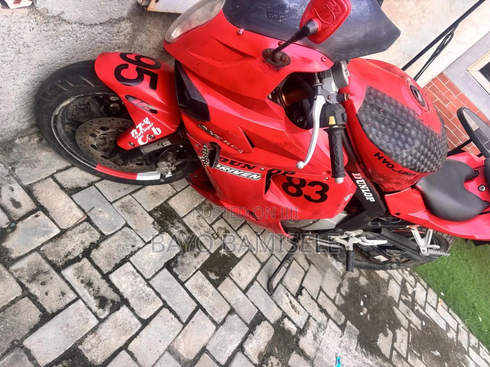 Honda Super Hawk 2017 Red