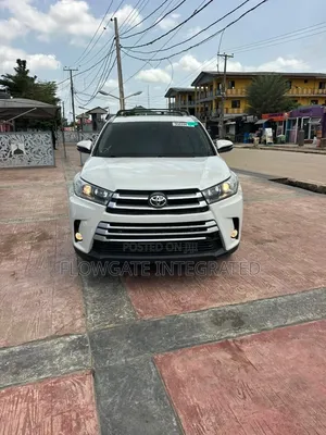 Toyota Highlander Limited 4x4 V6 (3.5L 6cyl 8A) 2017 White