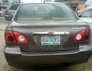 Toyota Corolla 2006 Silver