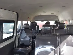 Toyota HiAce 2022 White