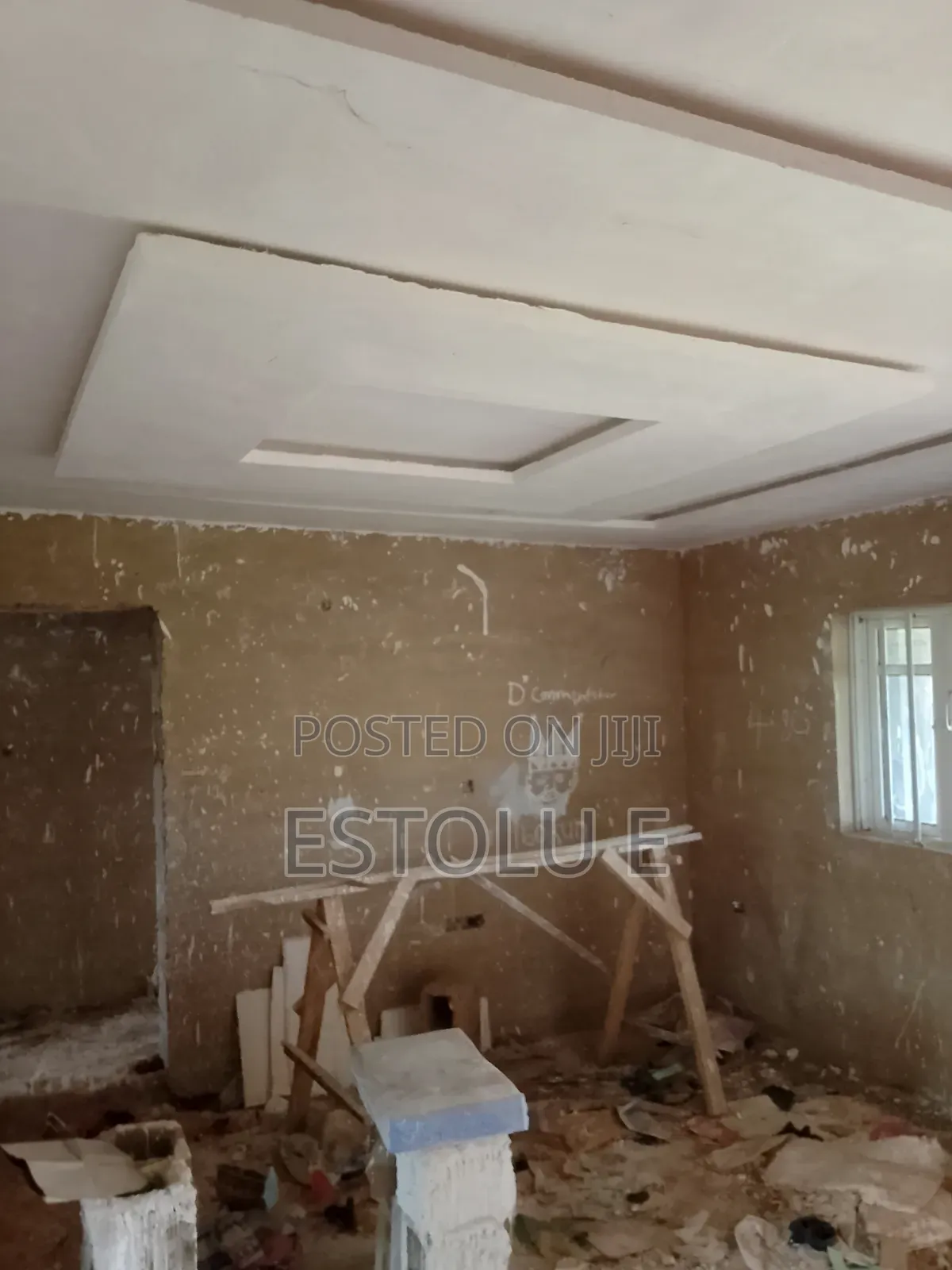 4bdrm Bungalow in G.R.A, Ilesa for sale