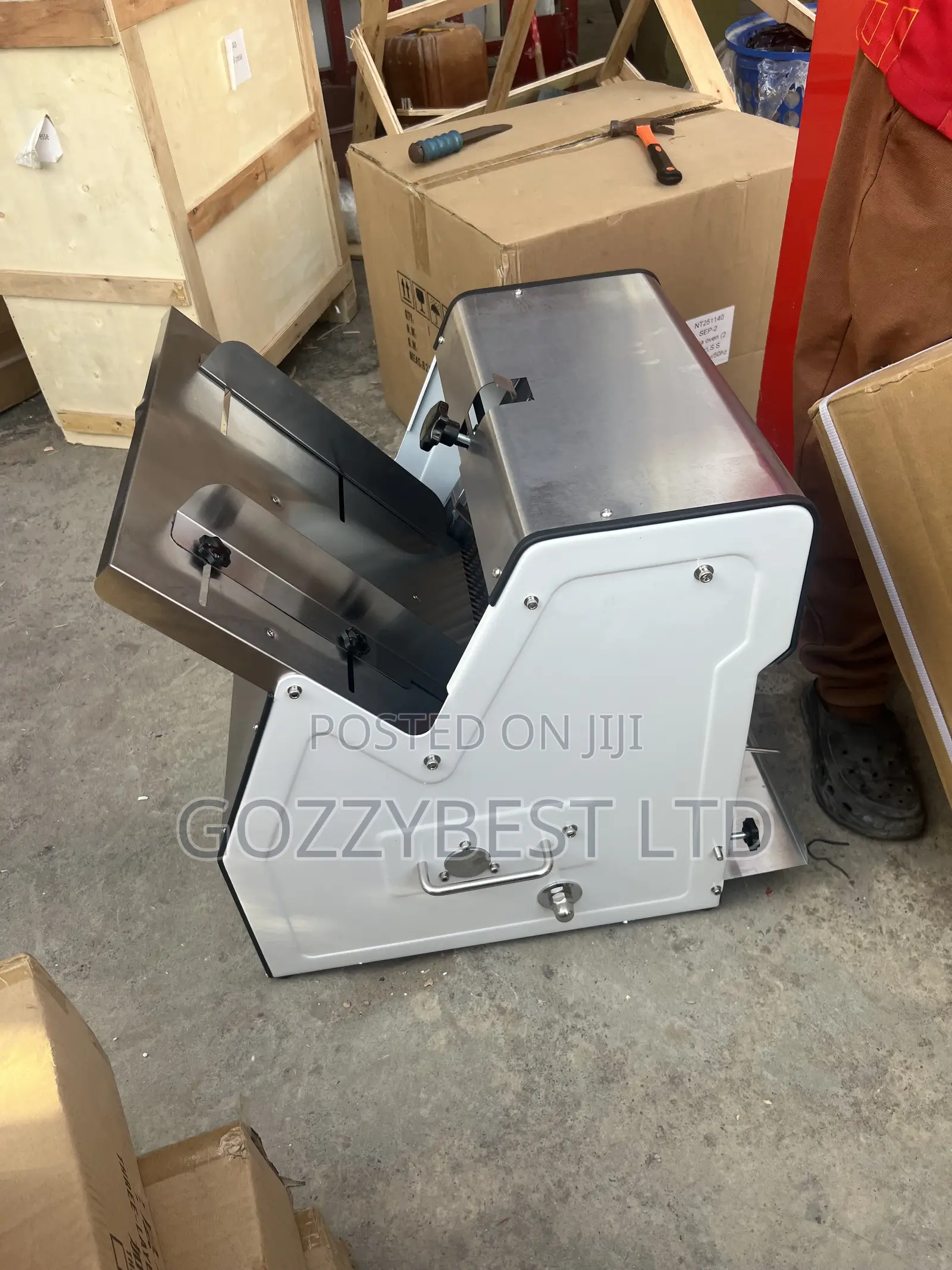 Commercial Bread Slicer Machine