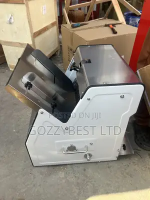 Commercial Bread Slicer Machine