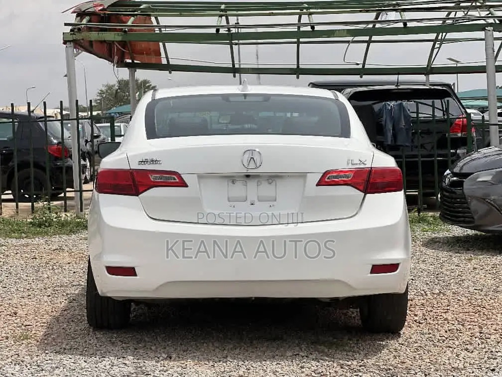 Acura TL 2013