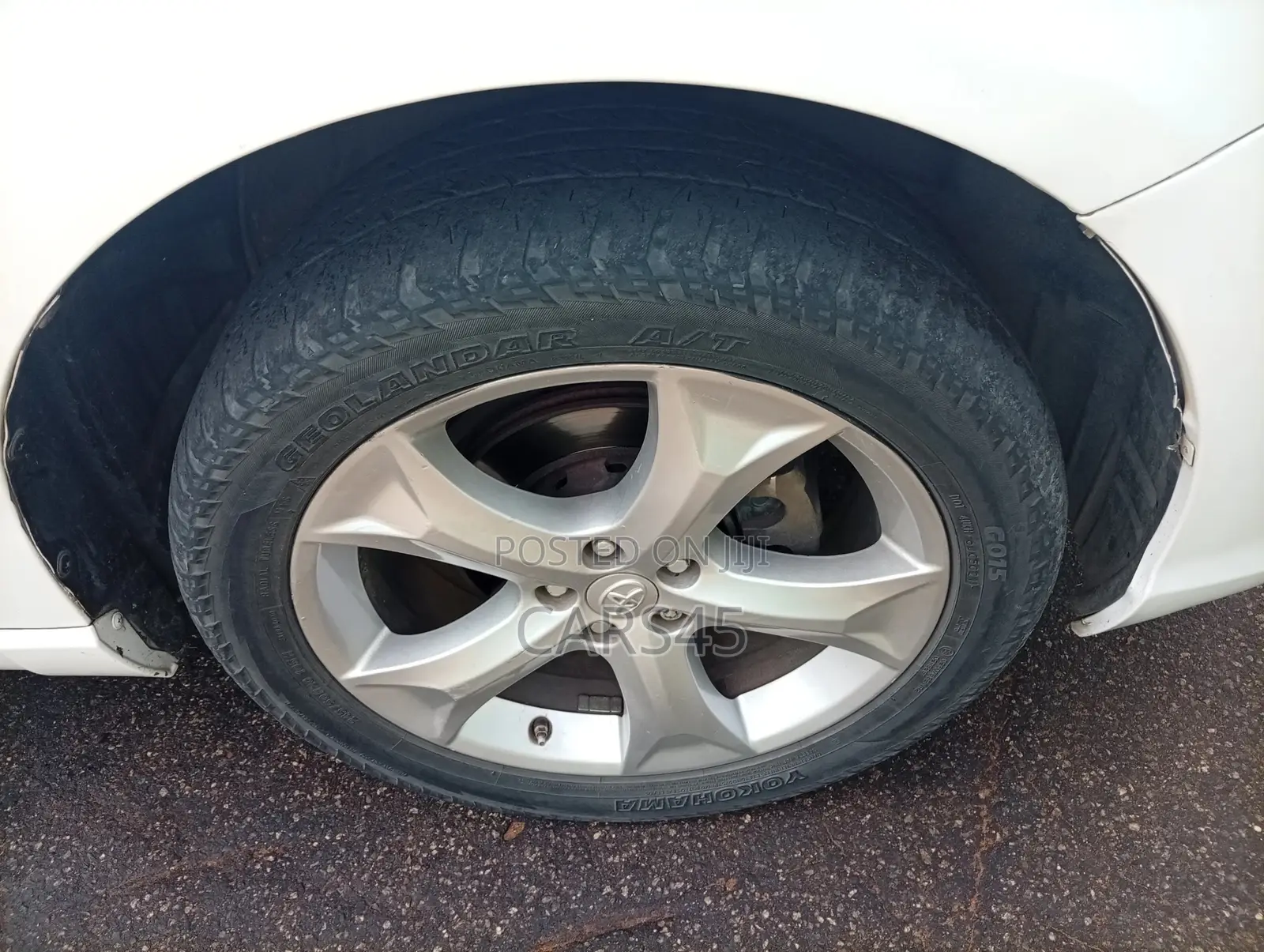 Toyota Venza 2010 White