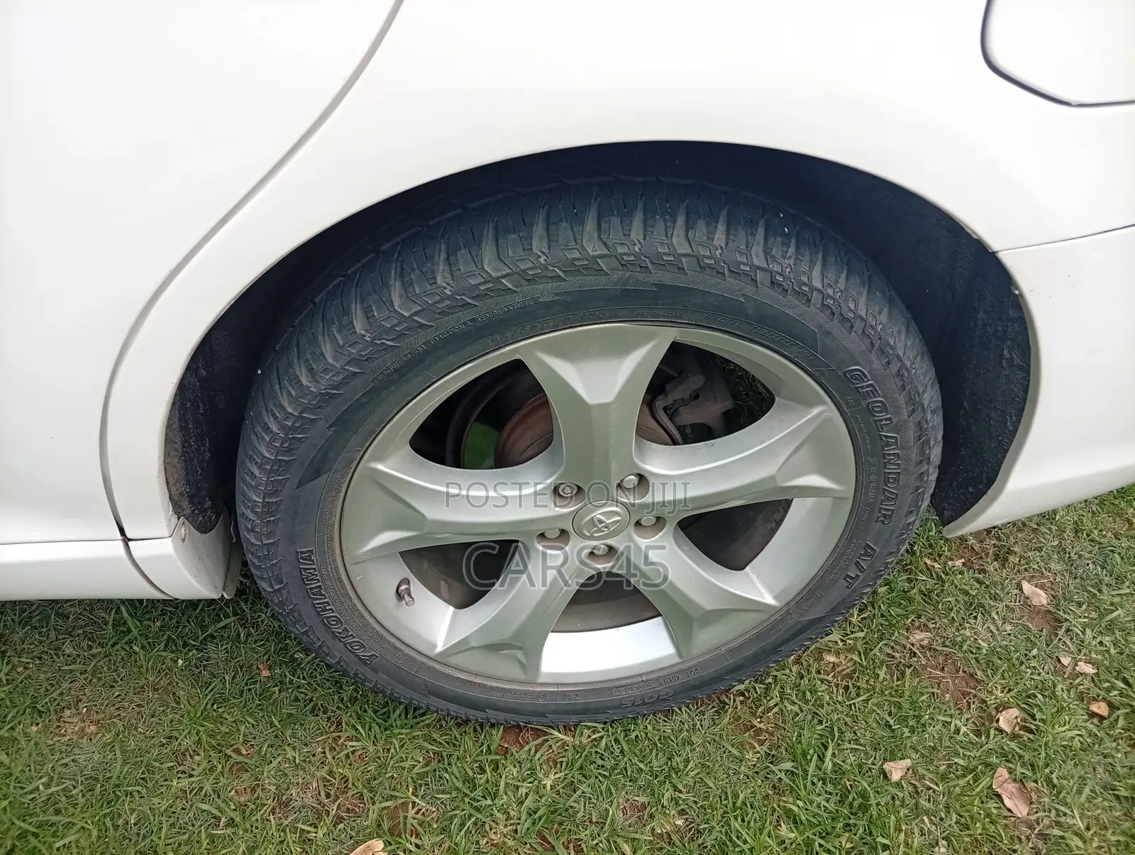 Toyota Venza 2010 White