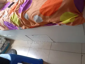 Bedframe Base With Drawer