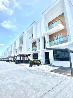 Furnished 4bdrm Duplex in Lekki Phase 2 for sale
