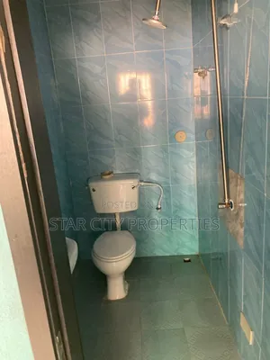 5bdrm Duplex in Mobolaji Bank for rent