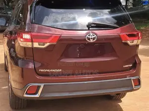 Toyota Highlander 2018 Red