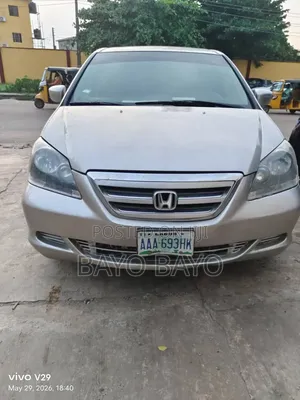 Honda Odyssey Touring 2008 Silver