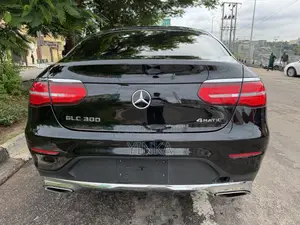 Mercedes-Benz GLC-Class 2017 Black