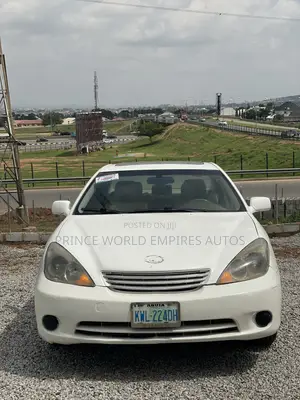 Lexus ES 330 Sedan 2004 White
