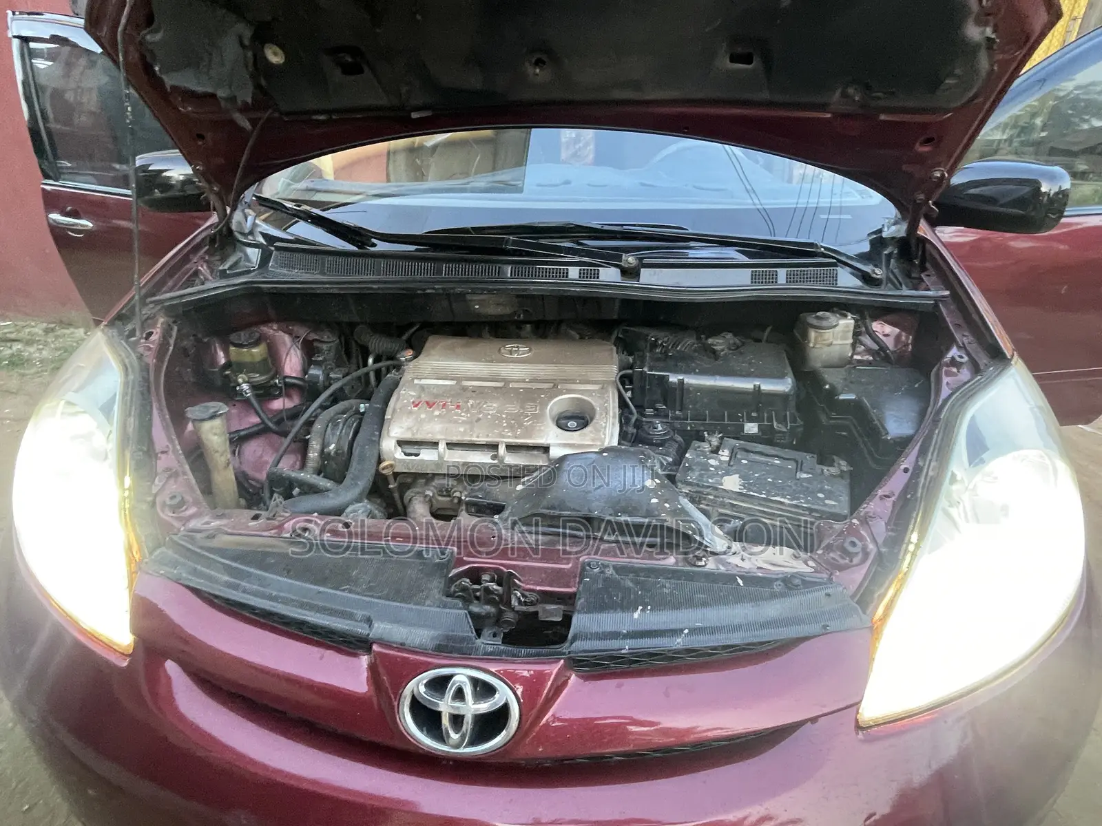 Toyota Sienna 2006 Burgundy