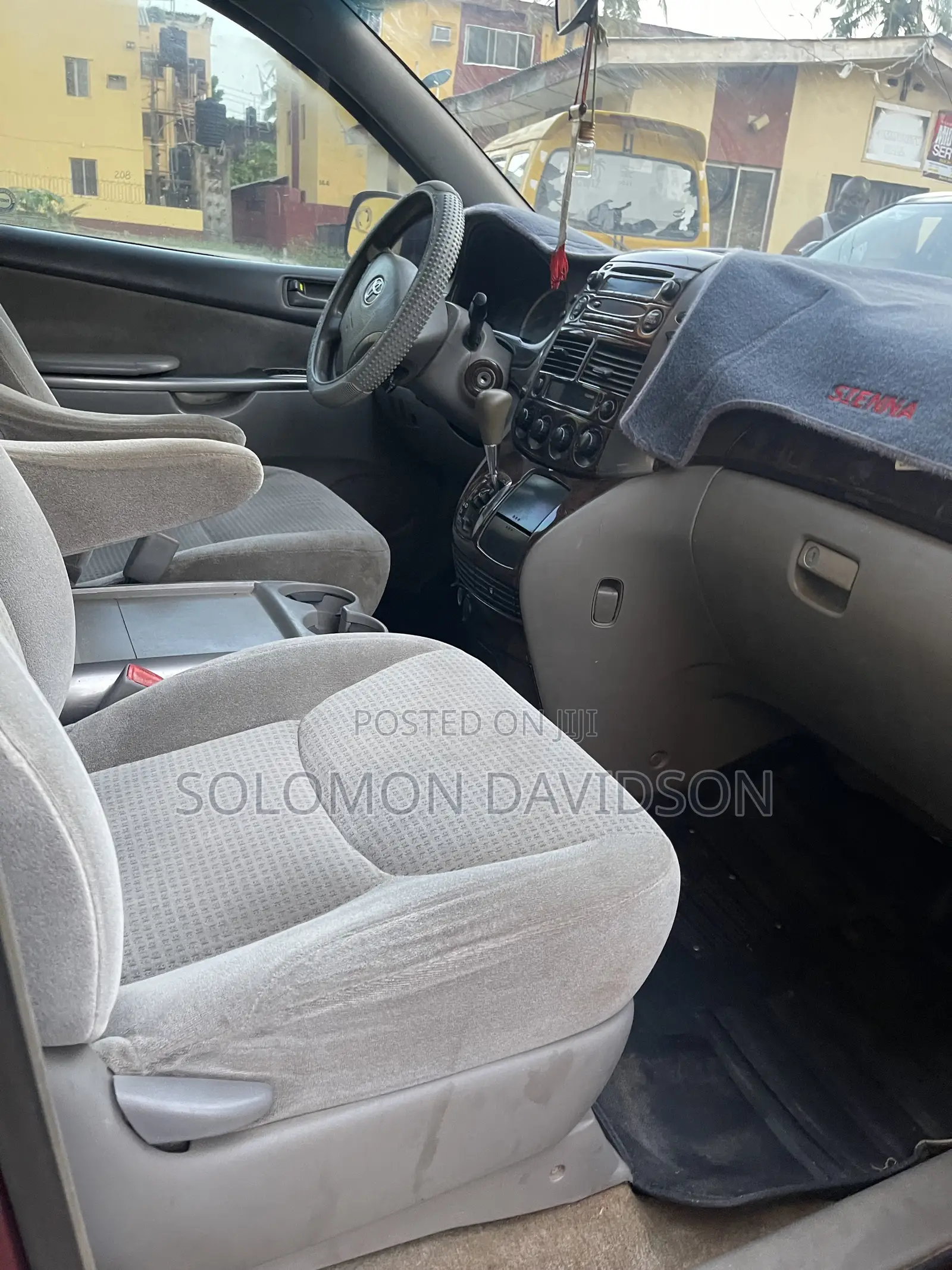 Toyota Sienna 2006 Burgundy