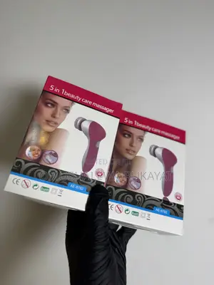 5 in 1 Beauty Care Massager for Acne Face Scrub Cleaner
