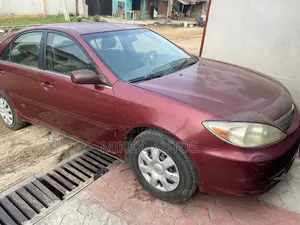 Toyota Camry 2003 Red