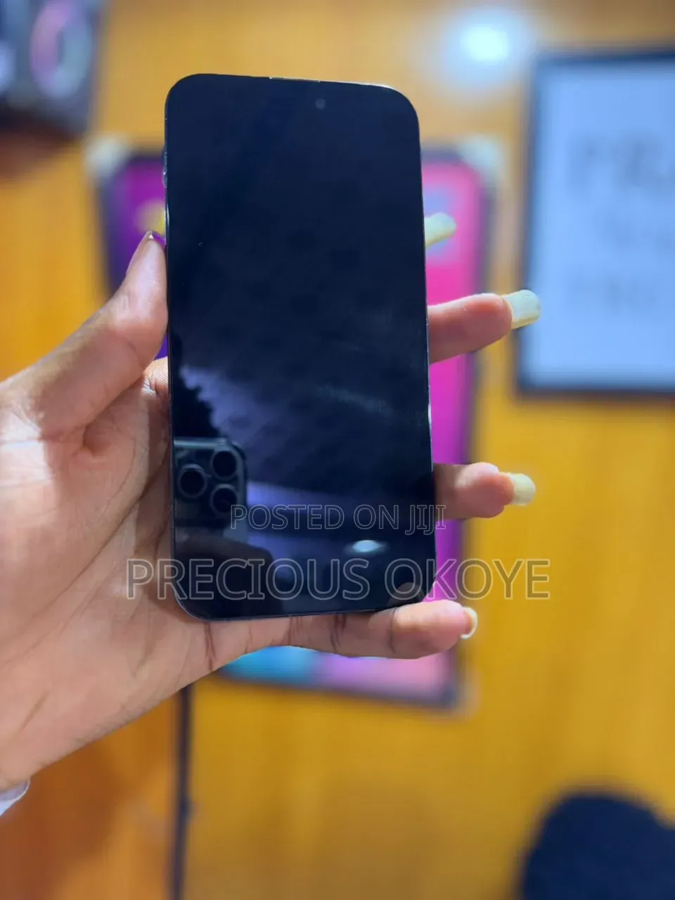 Apple iPhone XR 64 GB White