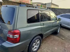 Toyota Highlander 4x4 2005 Green