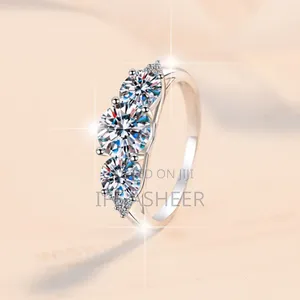 3 Stones Mossanite Diamond Lady Silver Engagement/Proposal Ring 0010