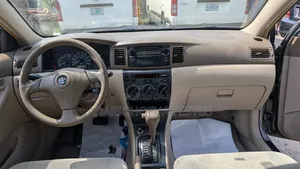 Toyota Corolla 2004 Gray