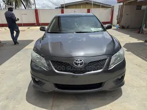 Toyota Camry 2010 Gray