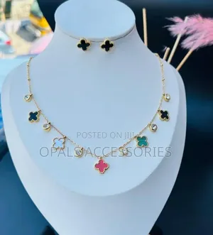 Four-Leaf Clover Jewelry Set With Crystal Station Necklace Earrings