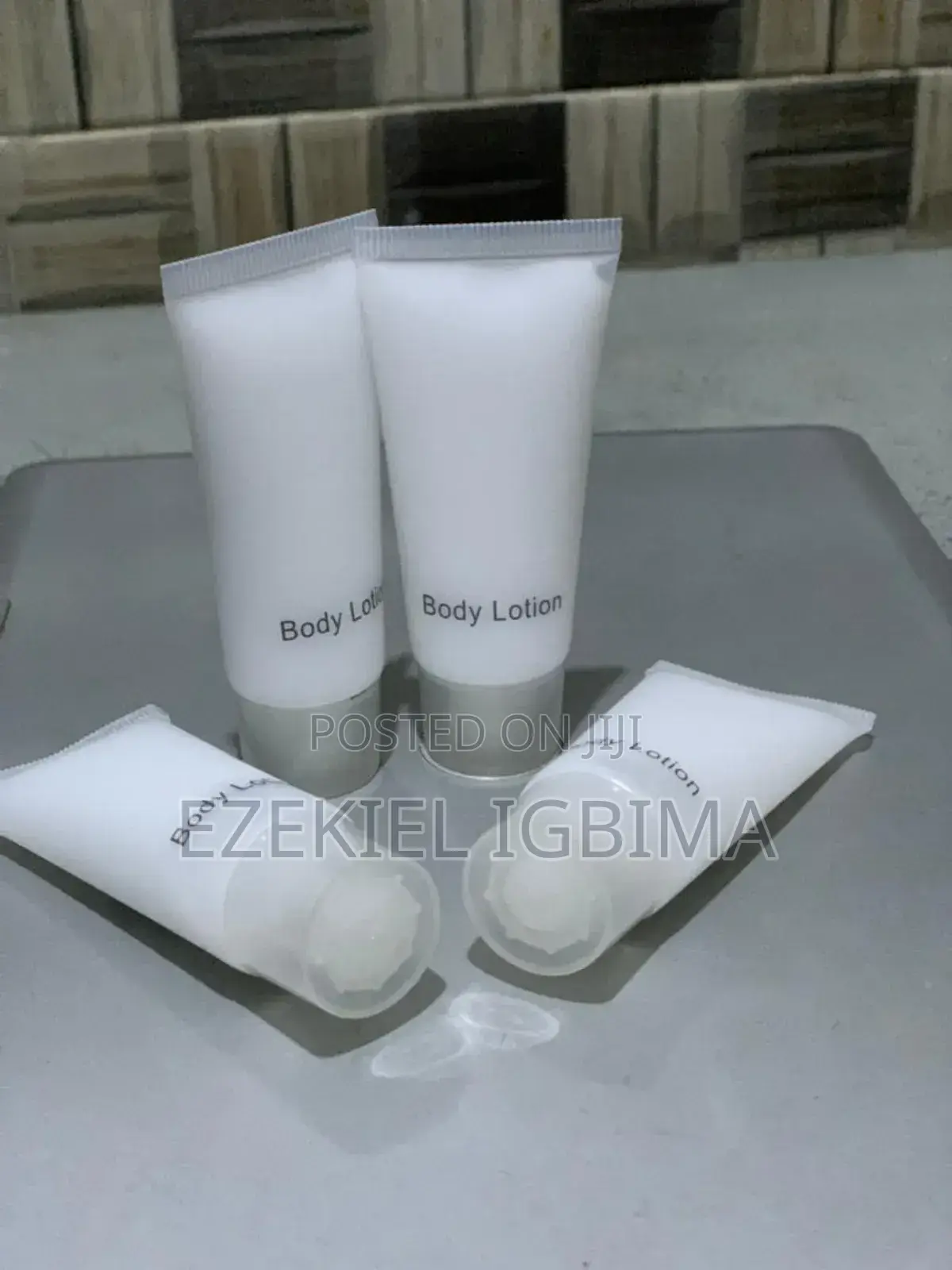 Hotel Amenities Body Lotion And Shampoo