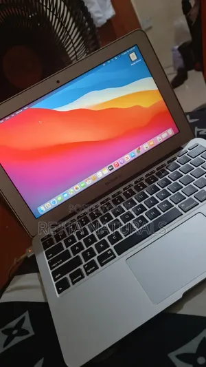 Laptop Apple MacBook Air 2015 4GB Intel Core i5 SSD 128GB