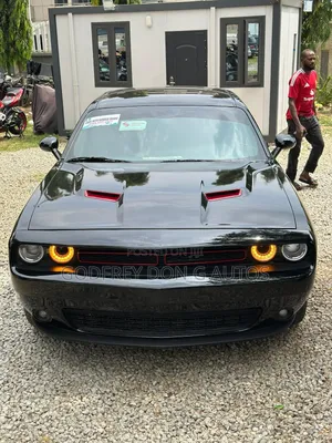 Dodge Challenger 2022 Black