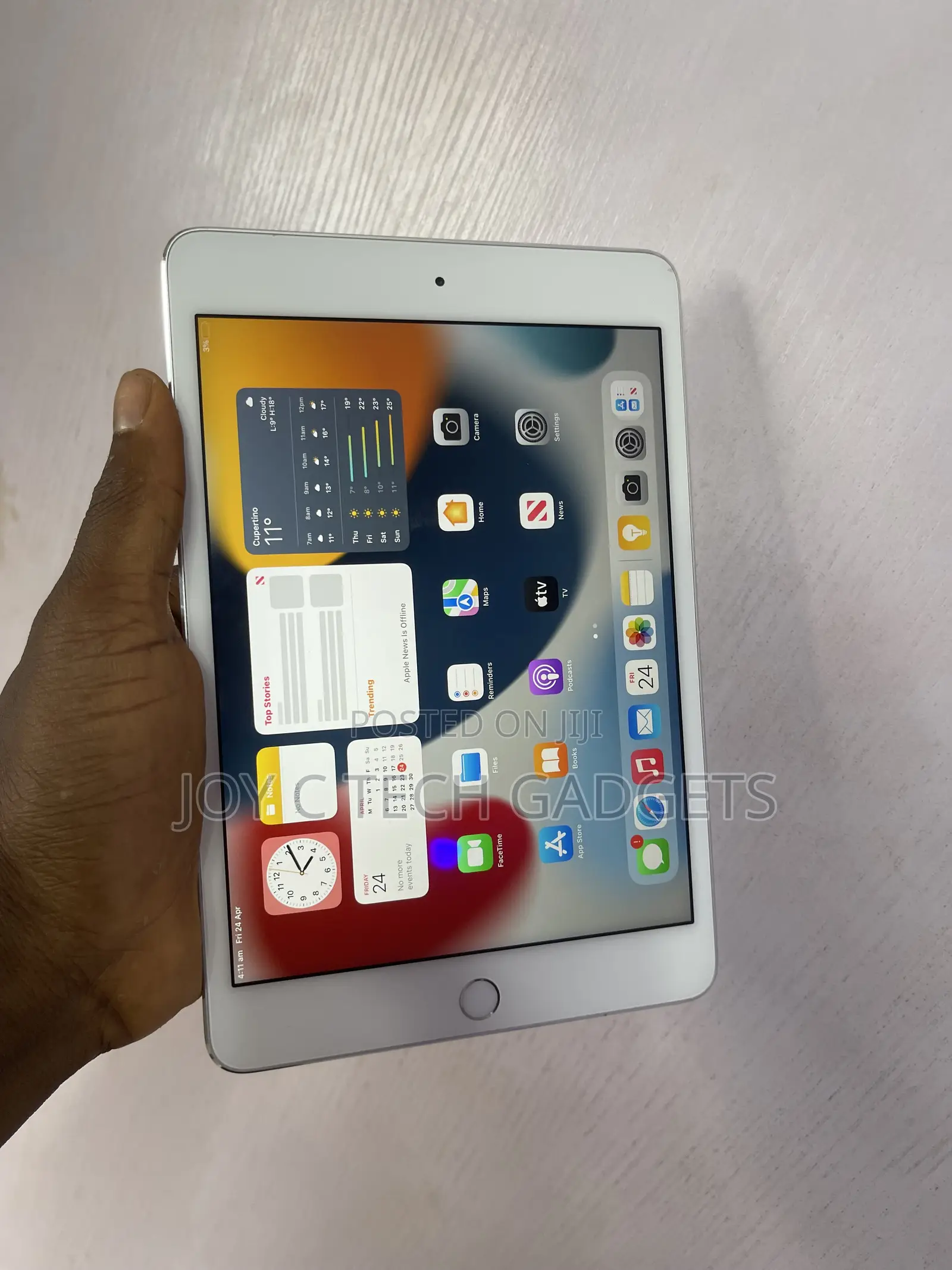 Apple iPad mini 4 128 GB Silver