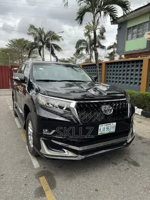 Toyota Land Cruiser Prado 2015 Black
