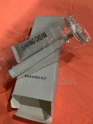Hotel Amenities Shaving Kit
