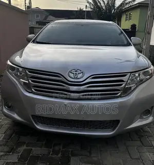 Toyota Venza Limited 2011 Silver