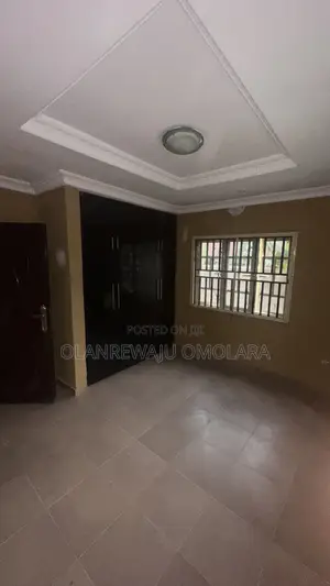 Furnished 2bdrm Apartment in Teachers Quarter, Oluyole for rent