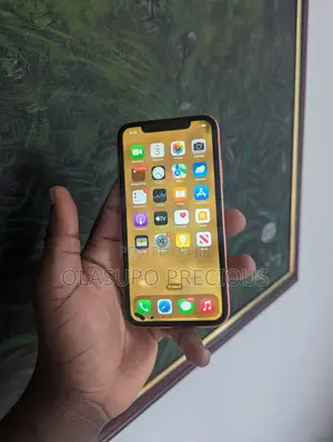 Apple iPhone XR 64 GB Orange