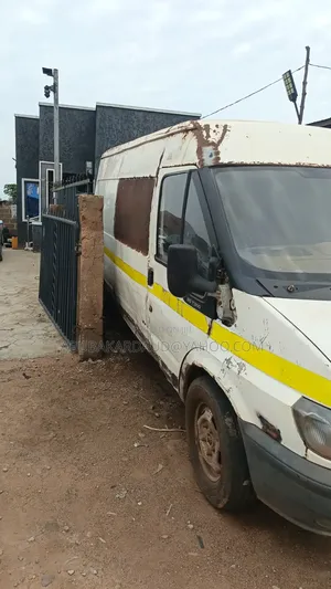 Ford Transit 2005 White