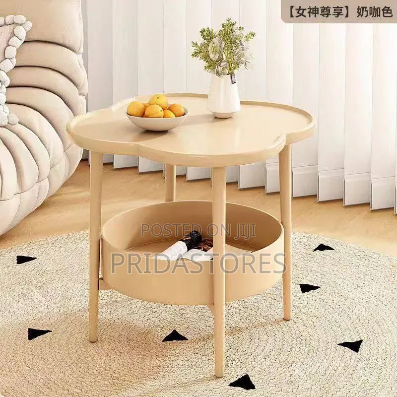 Petal Shaped Coffee Table (Side Stool)