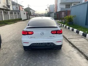 Mercedes-Benz GLC-Class 2021 White
