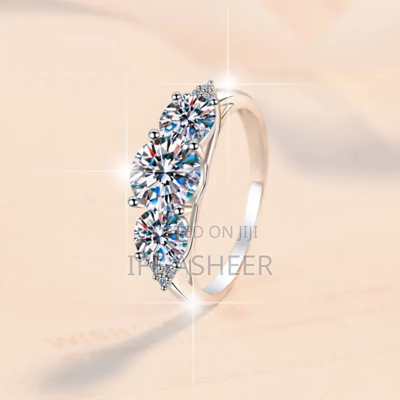 3 Stones Mossanite Diamond Ladies Engagement/Proposal Silver Ring