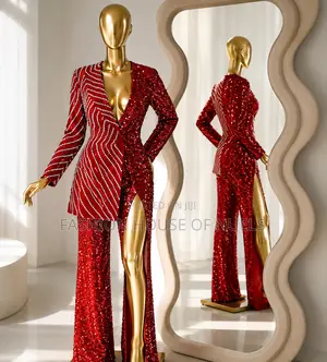 Classy Twilight Evening Outfit for Ladies of Elegance