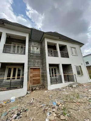 Furnished 3bdrm Block of Flats in Kolapo Ishola Gra, Ibadan for rent