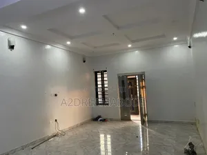 4bdrm Duplex in Magodo Phase 1 for rent