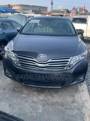 Toyota Venza V6 2009 Gray