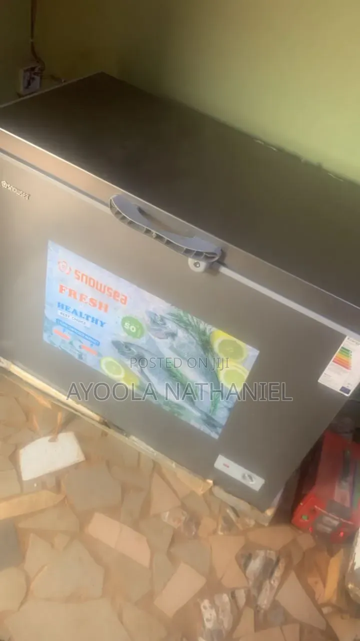 Refrigerator