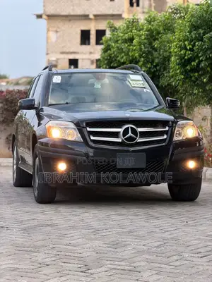 Mercedes-Benz GLK-Class 350 4MATIC 2010 Black