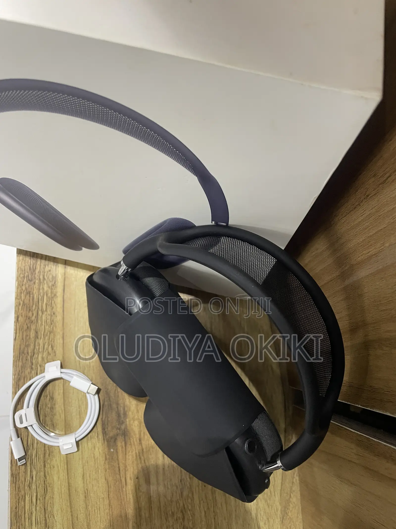 Airpod Max (Premium Dubai Version)