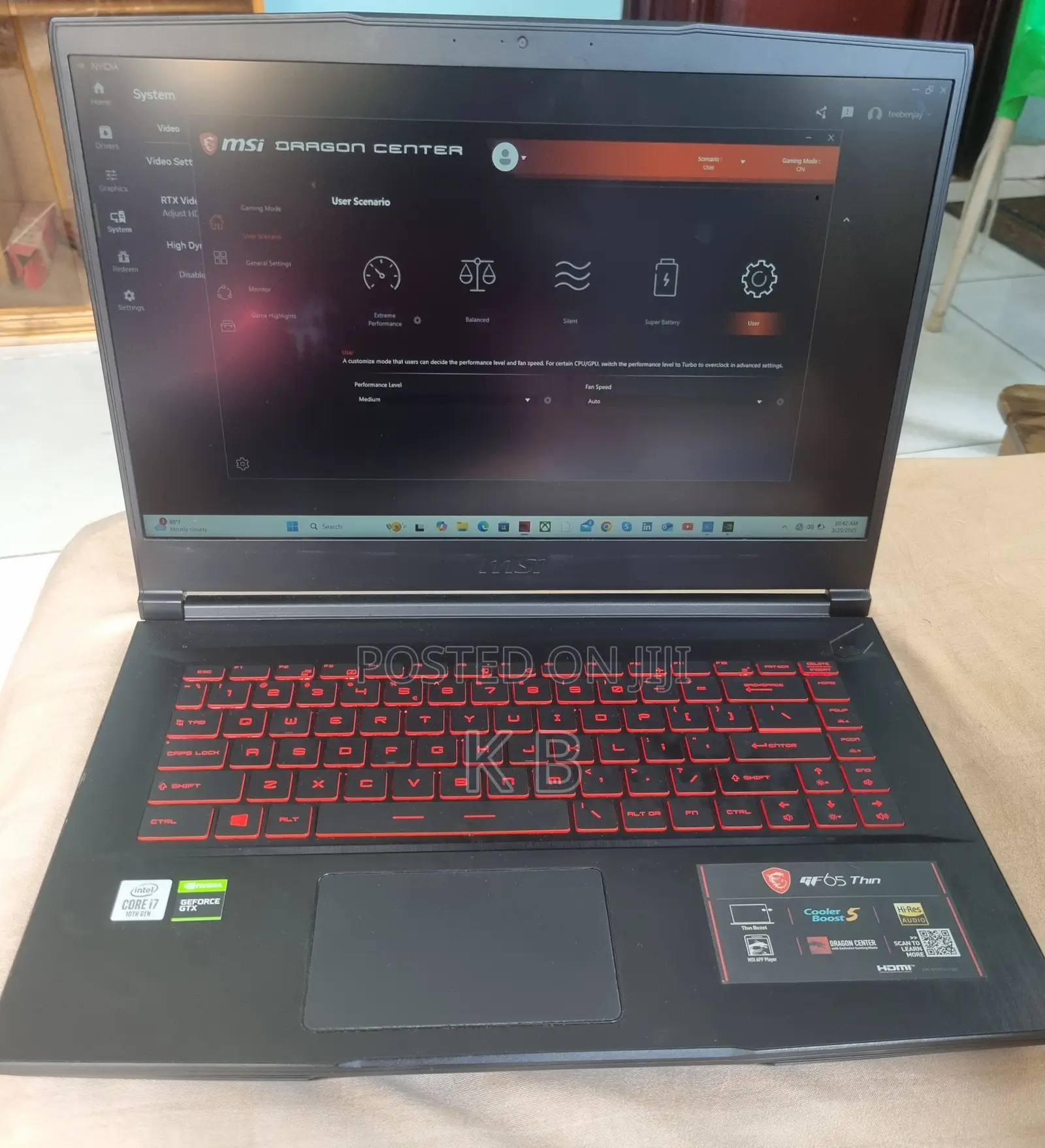 Laptop MSI GF65 Thin 10UE 16GB Intel Core i7 SSD 1.5T