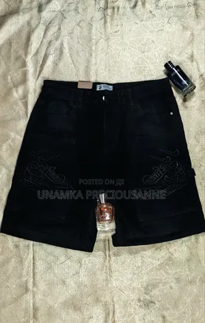 New Jeans Denim Shorts, Size 34
