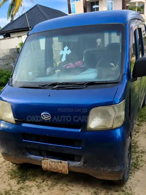 Daihatsu Hijet 2010 Blue